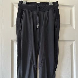 Lululemon dance joggers